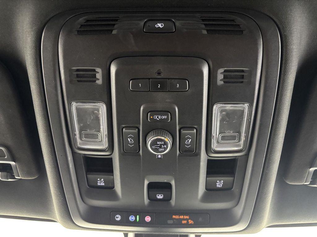 used 2021 GMC Yukon car, priced at $37,500