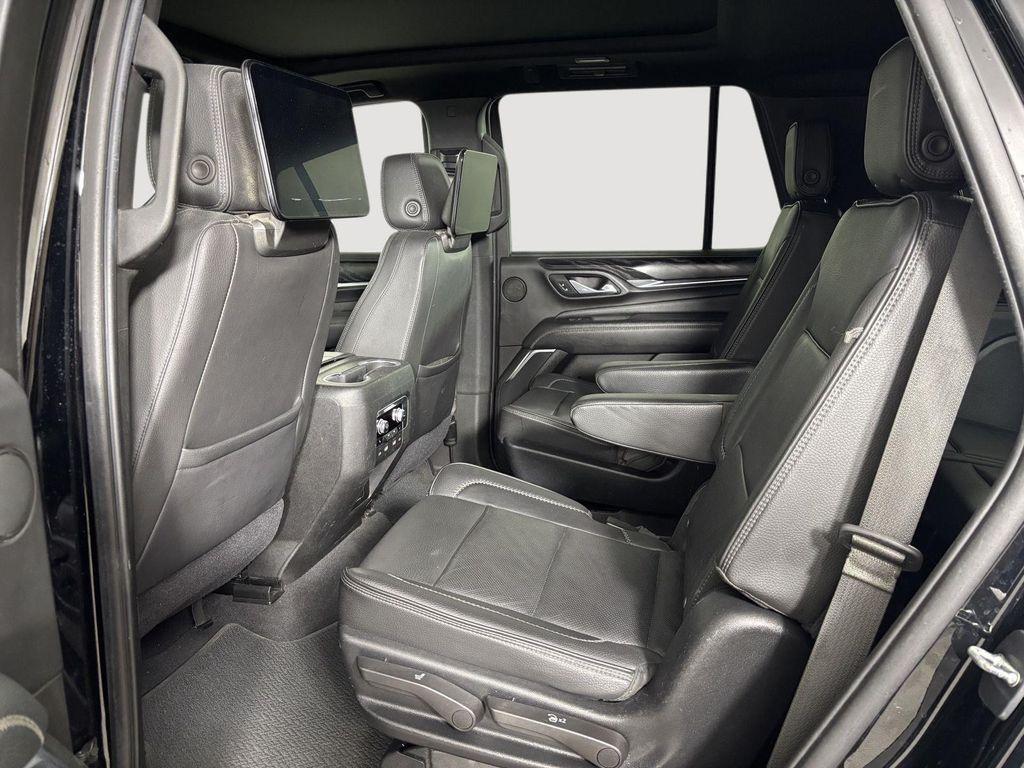used 2021 GMC Yukon car, priced at $37,500