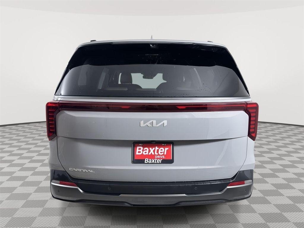 used 2025 Kia Carnival car, priced at $48,500