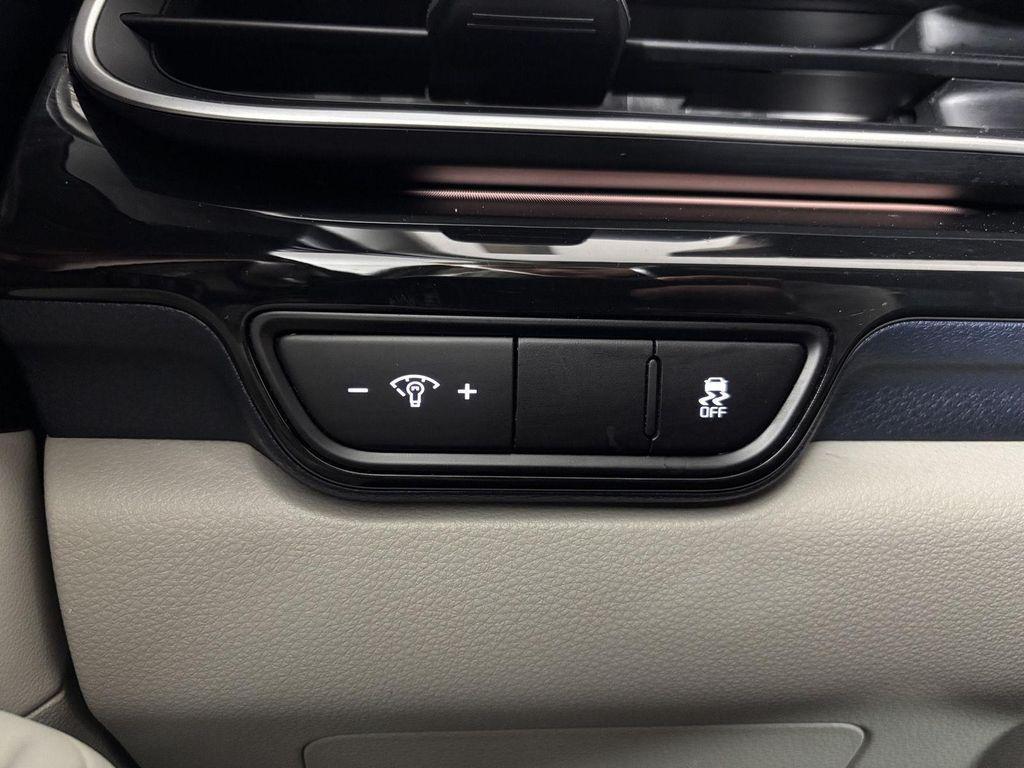 used 2025 Kia Carnival car, priced at $48,500