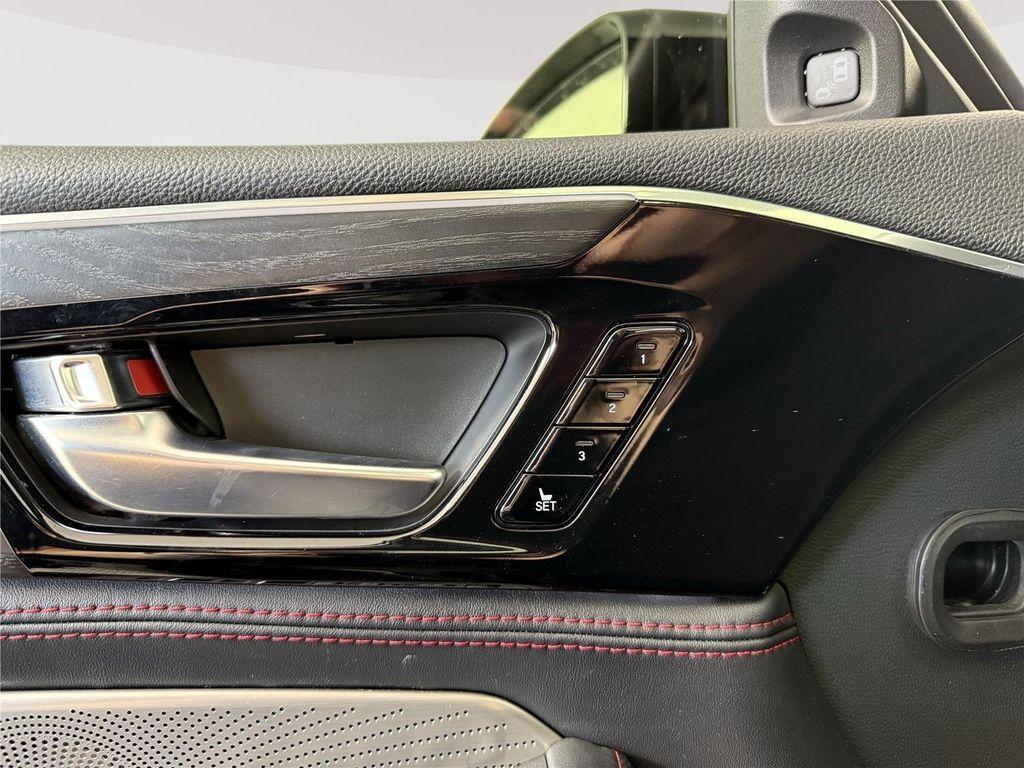 used 2022 Acura MDX car, priced at $32,800