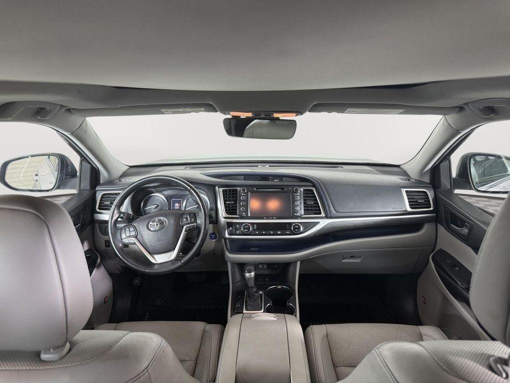 used 2019 Toyota Highlander Hybrid car, priced at $27,000