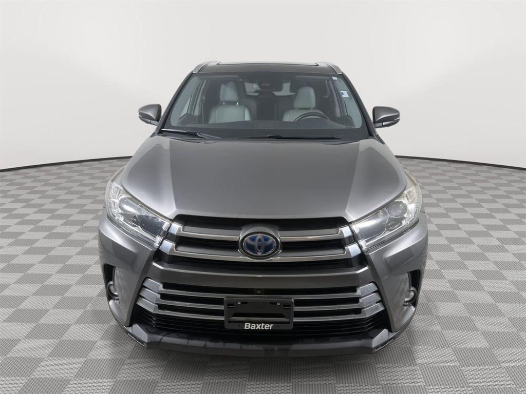 used 2019 Toyota Highlander Hybrid car, priced at $27,000