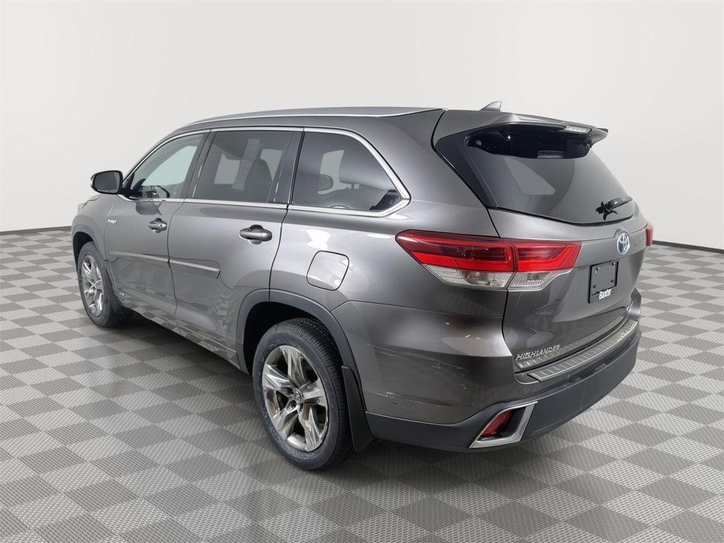 used 2019 Toyota Highlander Hybrid car, priced at $27,000
