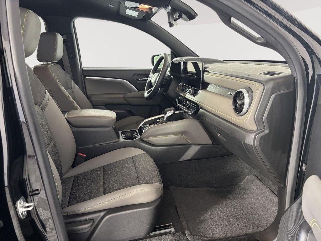 used 2024 Chevrolet Colorado car, priced at $39,000