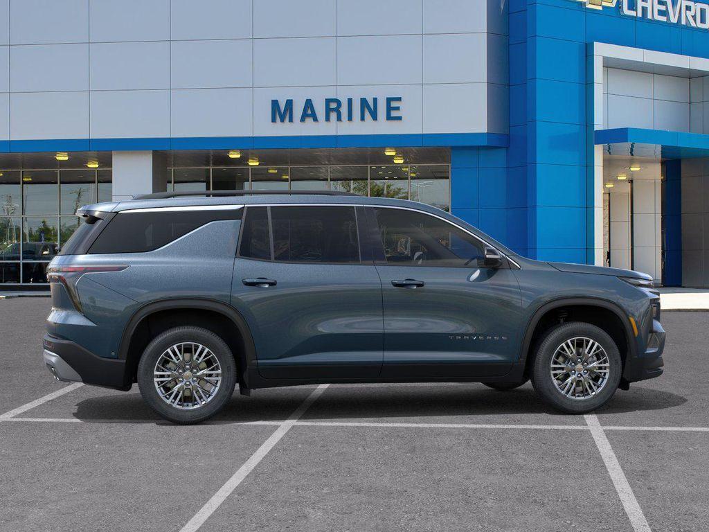 new 2026 Chevrolet Traverse car, priced at $41,235