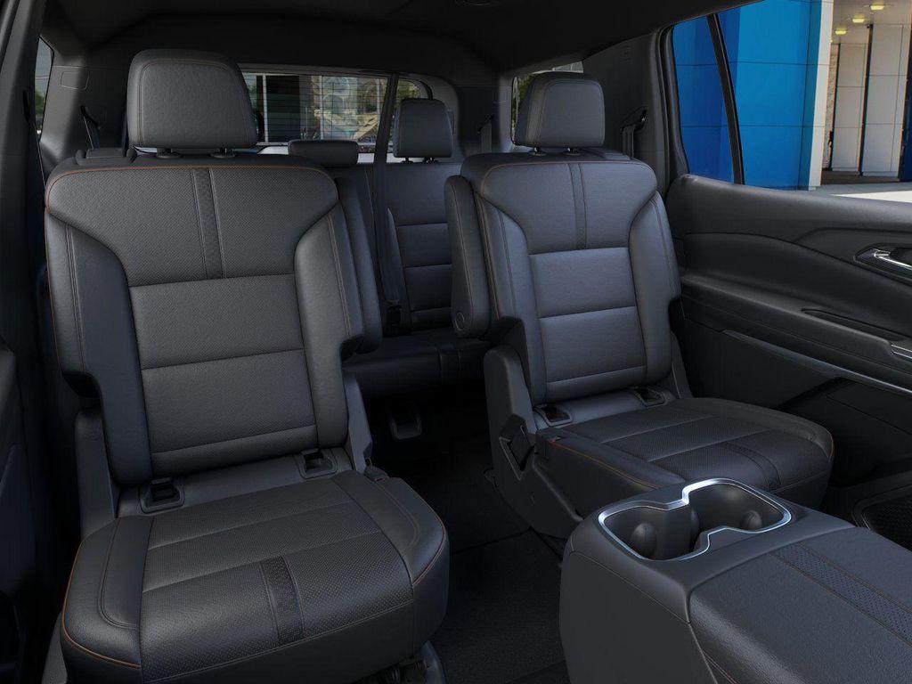 new 2026 Chevrolet Traverse car, priced at $53,595