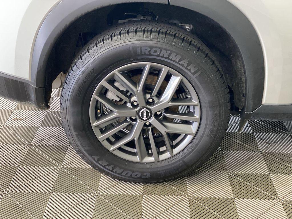 used 2024 Nissan Rogue car, priced at $21,900
