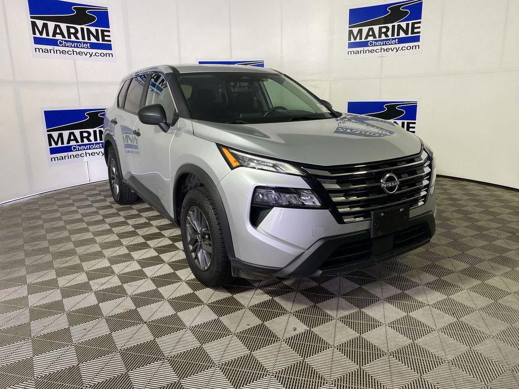 used 2024 Nissan Rogue car, priced at $21,900