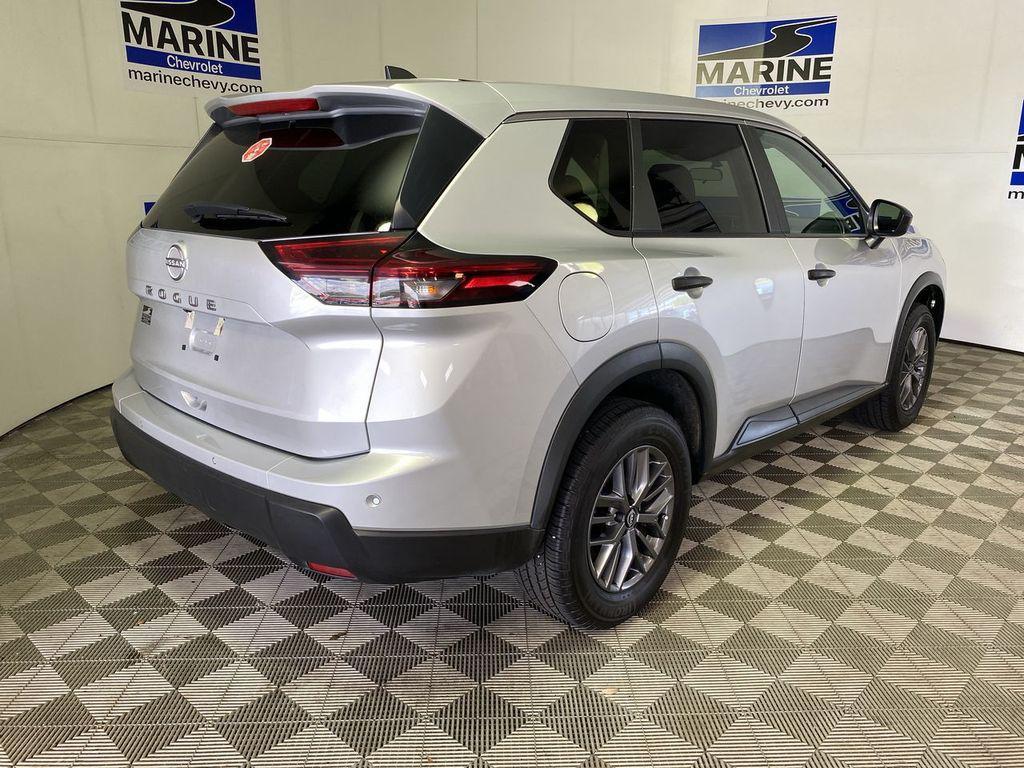 used 2024 Nissan Rogue car, priced at $21,900