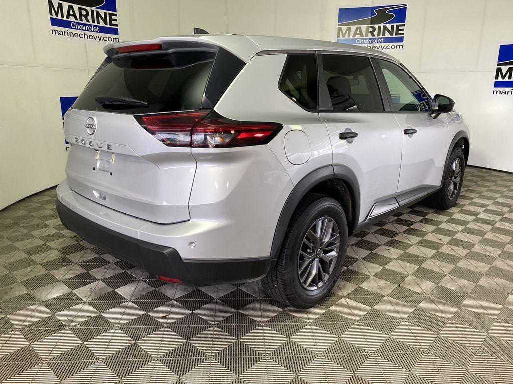 used 2024 Nissan Rogue car, priced at $21,900