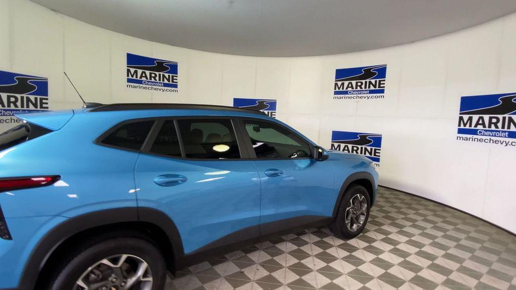 used 2025 Chevrolet Trax car, priced at $23,900