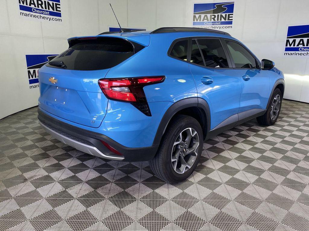 used 2025 Chevrolet Trax car, priced at $23,900