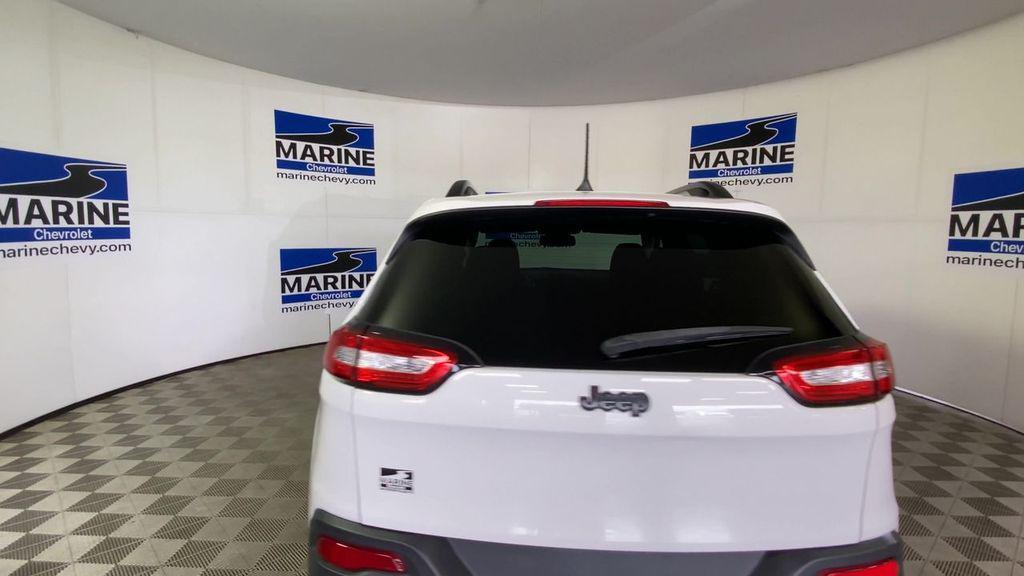 used 2017 Jeep Cherokee car, priced at $10,400