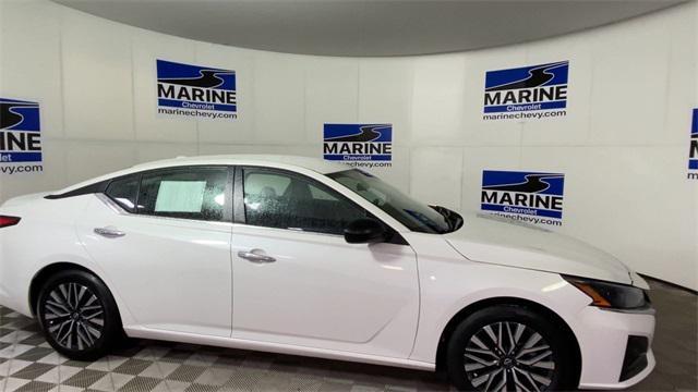 used 2024 Nissan Altima car, priced at $19,400