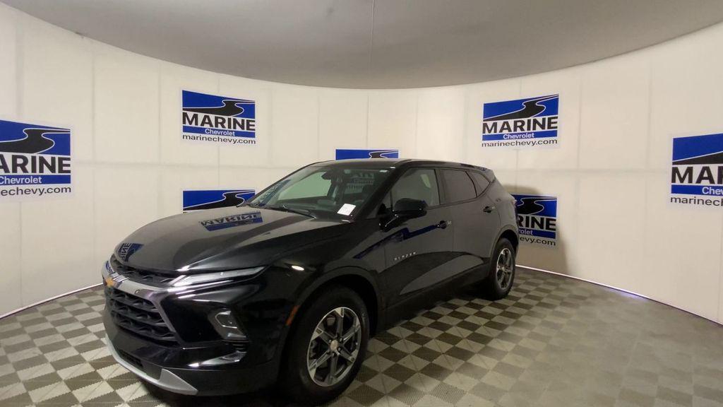 used 2025 Chevrolet Blazer car, priced at $26,900
