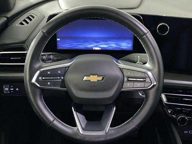 used 2025 Chevrolet Traverse car, priced at $36,400