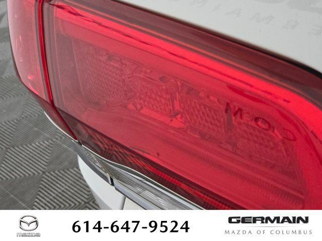 used 2016 Jeep Grand Cherokee car, priced at $10,581