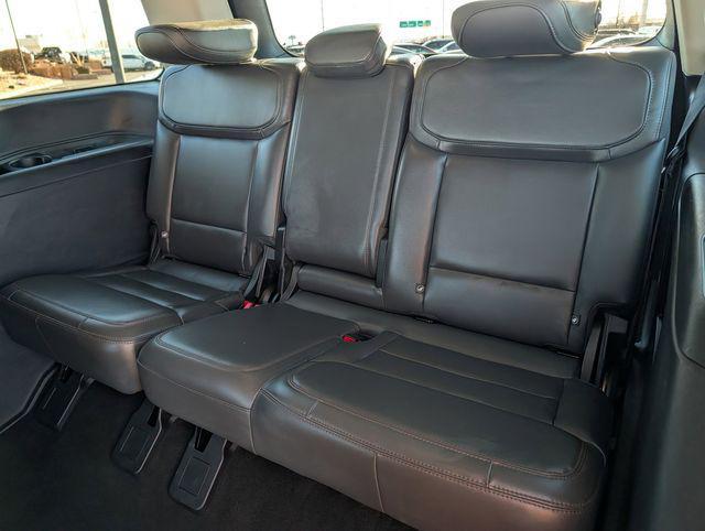 used 2025 Ford Expedition car, priced at $61,110