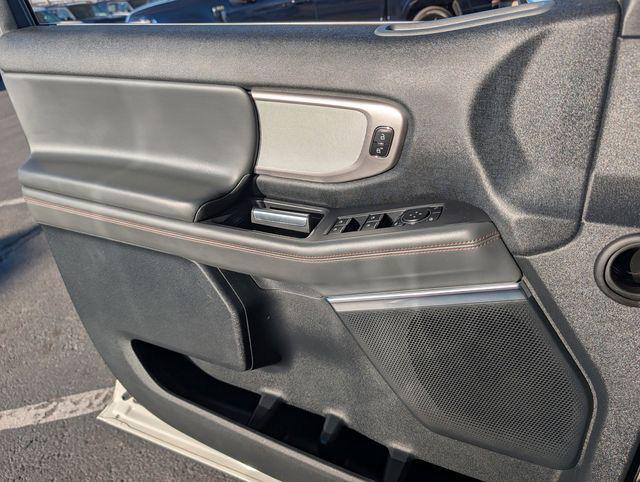 used 2025 Ford Expedition car, priced at $61,110