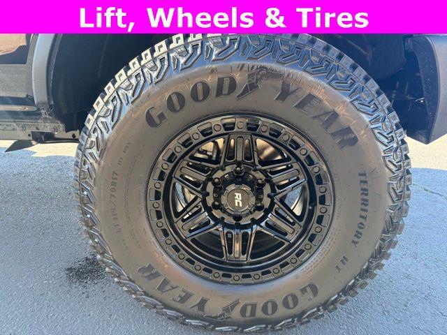 new 2025 Ford Bronco car, priced at $52,579