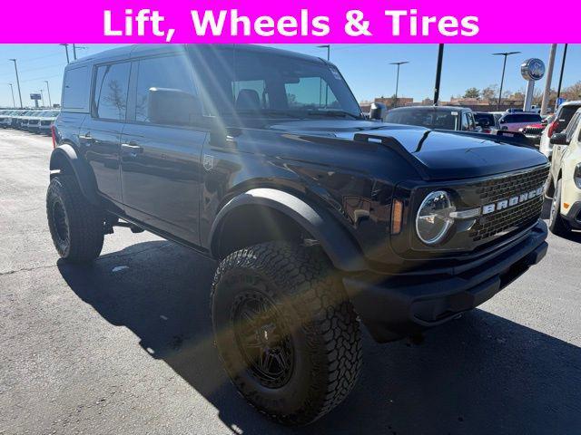 new 2025 Ford Bronco car, priced at $52,579