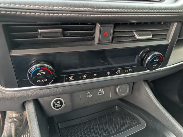 used 2023 Nissan Rogue car, priced at $22,997