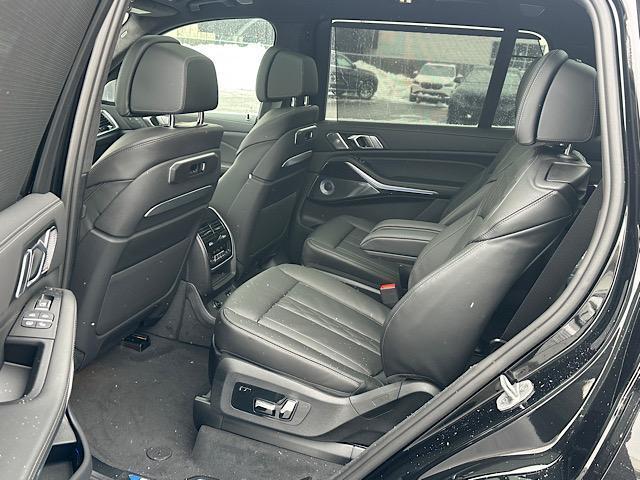 new 2026 BMW X7 car, priced at $127,300