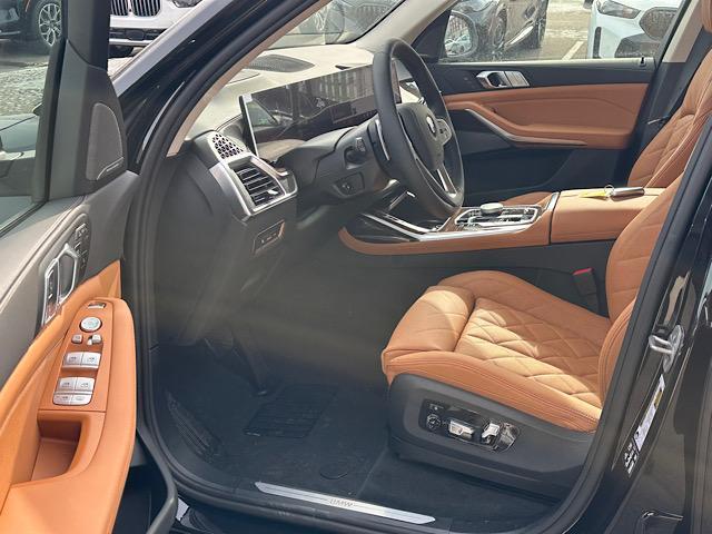 new 2026 BMW X7 car, priced at $95,650
