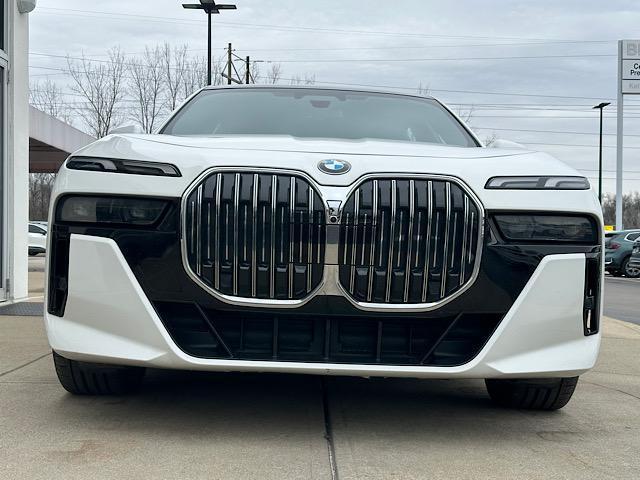 used 2023 BMW 760 car, priced at $79,900