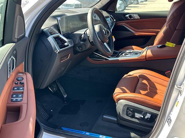 new 2026 BMW X7 car, priced at $101,850