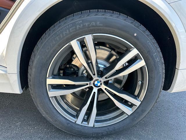 new 2026 BMW X7 car, priced at $101,850