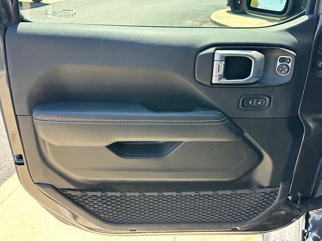 used 2022 Jeep Wrangler Unlimited car, priced at $30,900