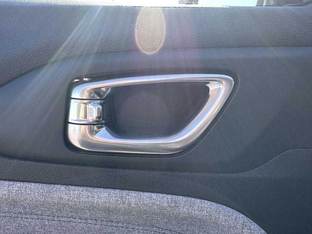 used 2024 Jeep Compass car, priced at $20,995