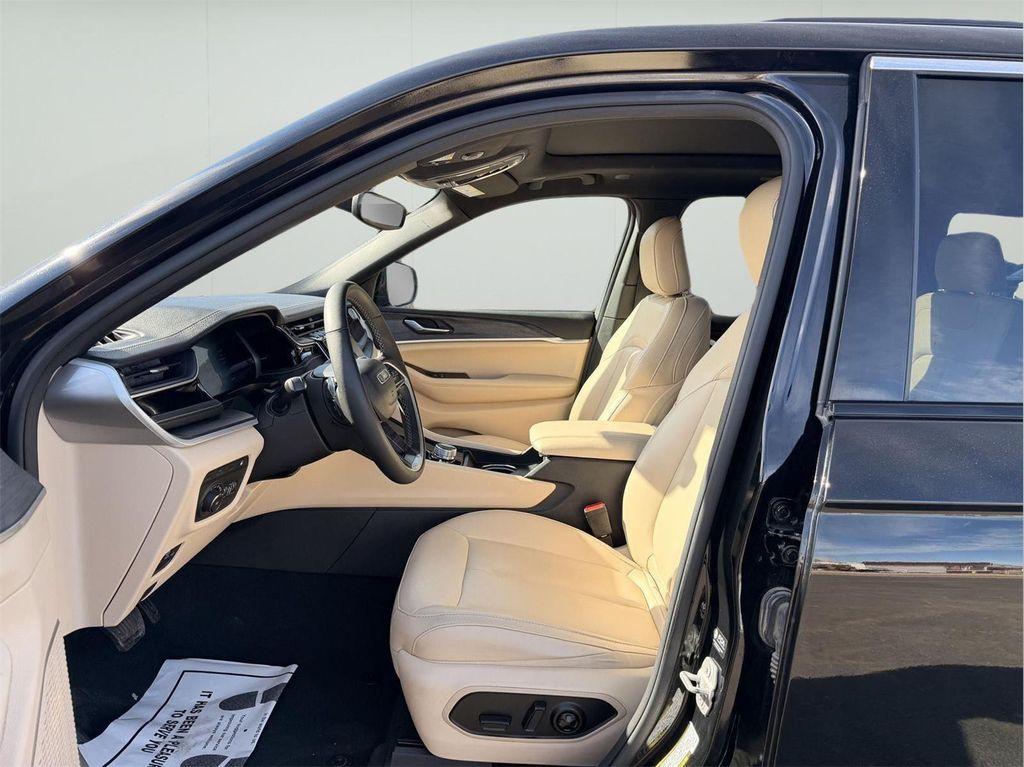 used 2024 Jeep Grand Cherokee 4xe car, priced at $26,995