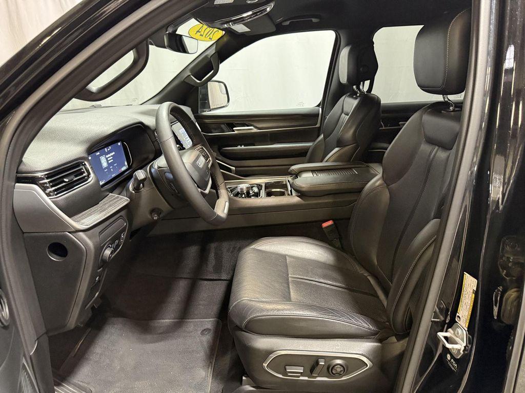 used 2024 Jeep Wagoneer car, priced at $52,895