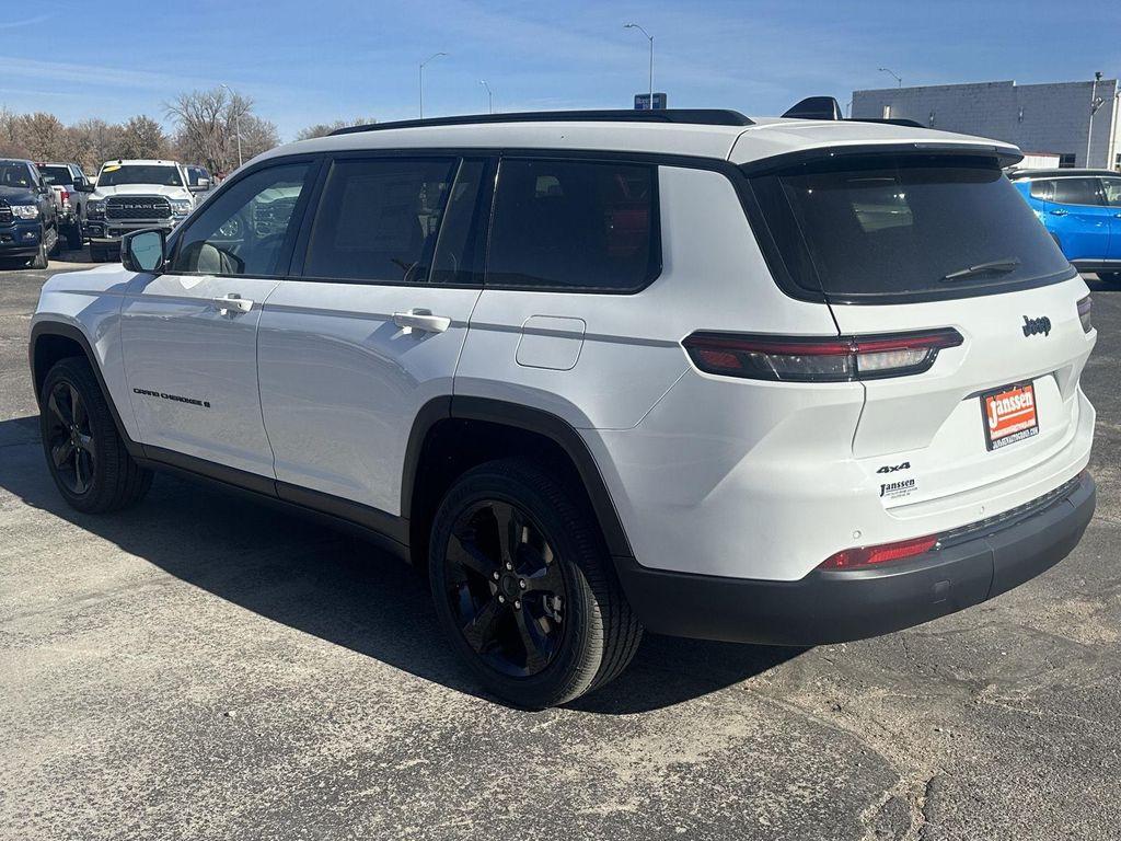 new 2025 Jeep Grand Cherokee L car, priced at $52,495