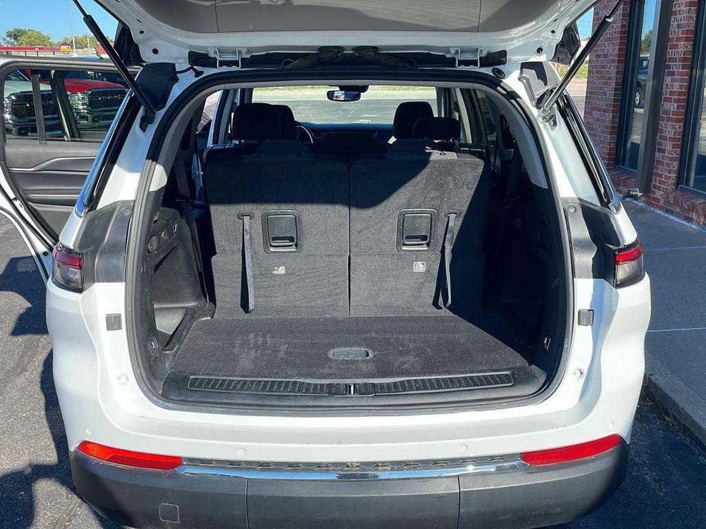 used 2023 Jeep Grand Cherokee L car, priced at $25,895