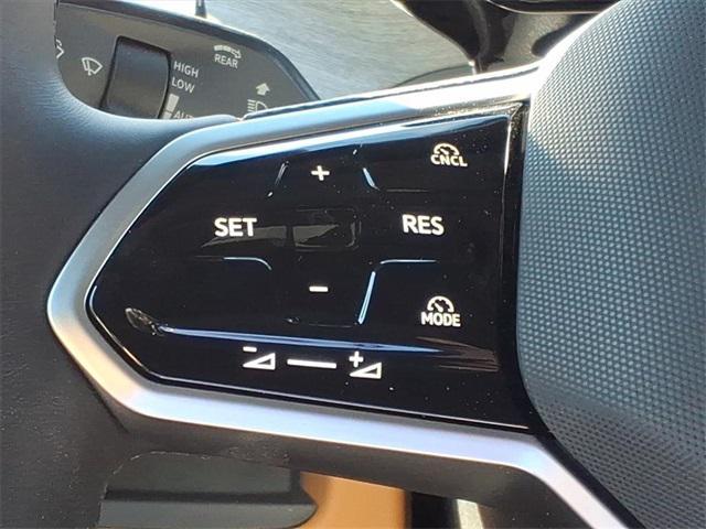 used 2025 Volkswagen ID. Buzz car, priced at $54,527