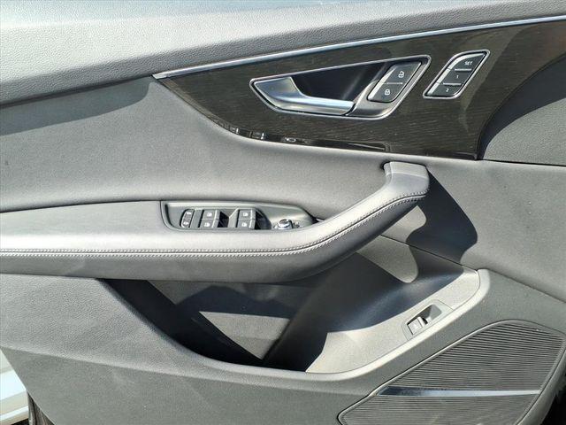 used 2024 Audi Q7 car, priced at $39,496