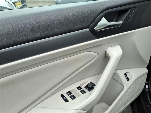 used 2023 Volkswagen Jetta car, priced at $21,867