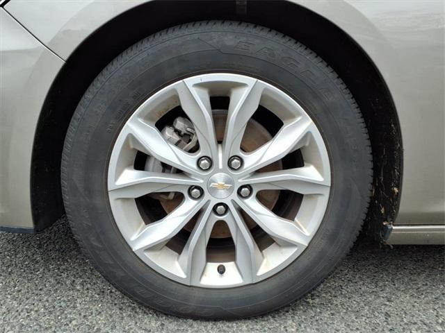 used 2023 Chevrolet Malibu car, priced at $18,927