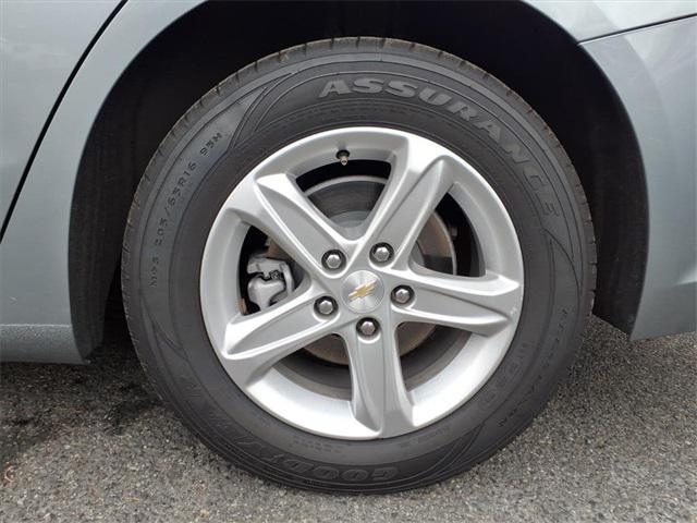 used 2024 Chevrolet Malibu car, priced at $20,688