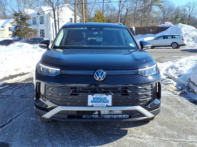 used 2025 Volkswagen Tiguan car, priced at $33,488
