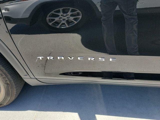used 2025 Chevrolet Traverse car, priced at $34,990