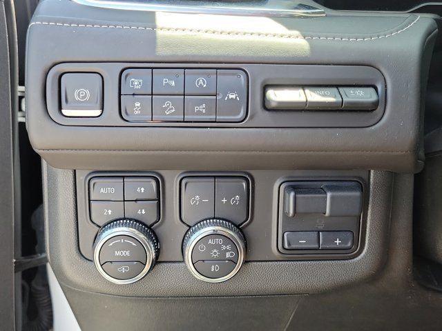 used 2024 GMC Yukon XL car