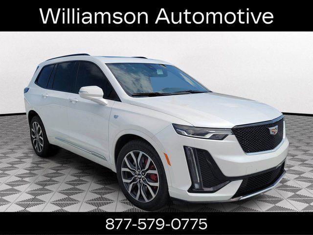 used 2022 Cadillac XT6 car, priced at $38,395