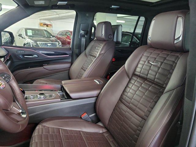used 2023 Cadillac Escalade ESV car, priced at $86,895