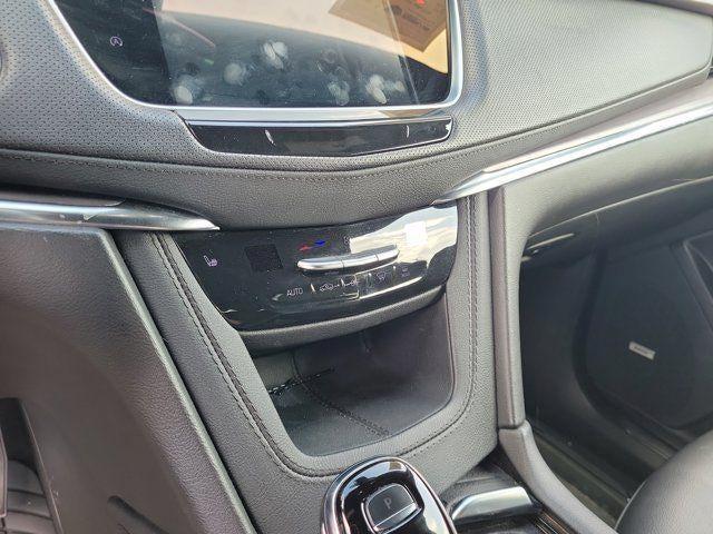 used 2023 Cadillac XT5 car, priced at $25,995