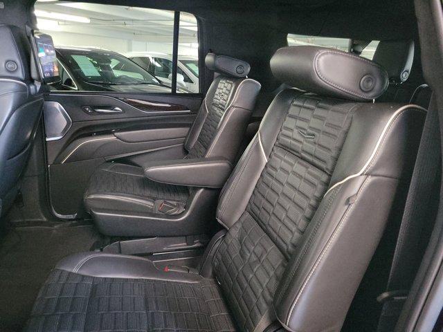 used 2022 Cadillac Escalade ESV car